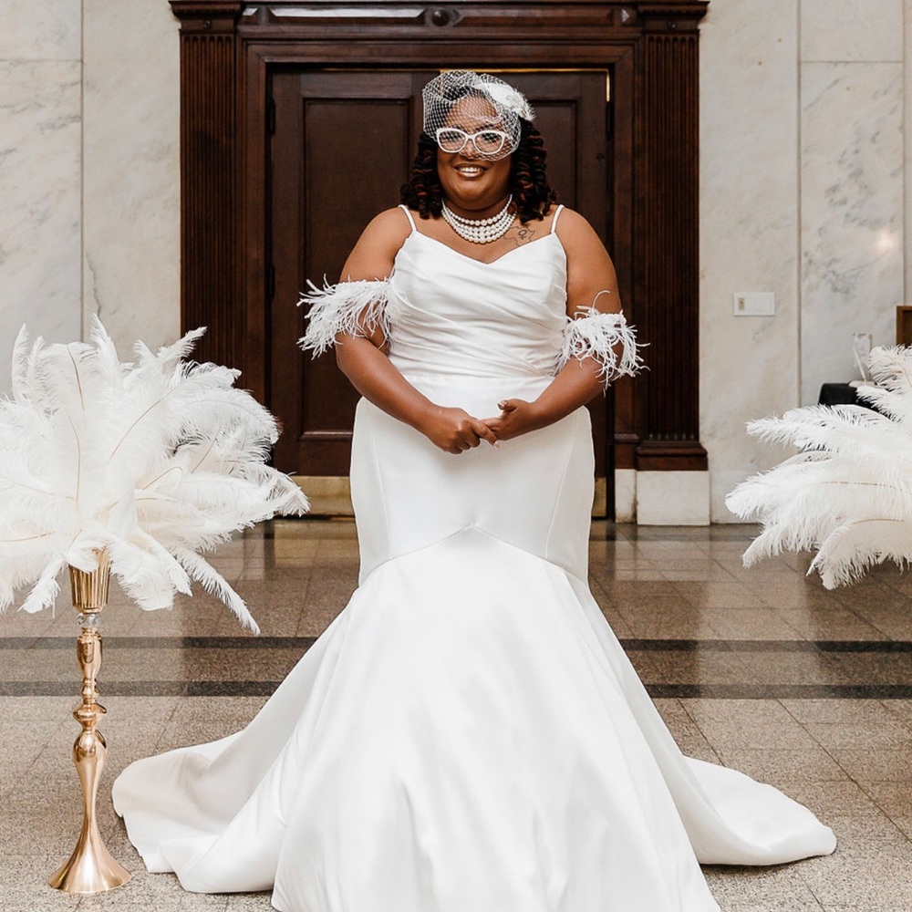 2022 Essence of Australia Wedding Gown